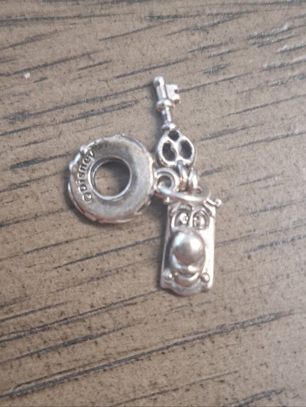 Pandora Disney Alice In Wonderland Doorknob Charm - Picture 2 of 4